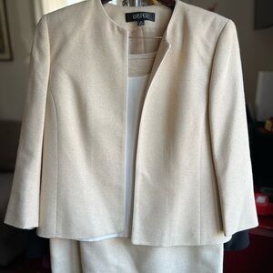 🧑‍💼Kasper 3-piece Suit | Beige White Jacket Tank and Skirt | Ladies Sz 12